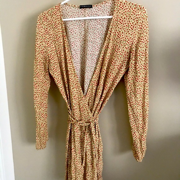 Wrap Around Dress - Picture 1 of 1